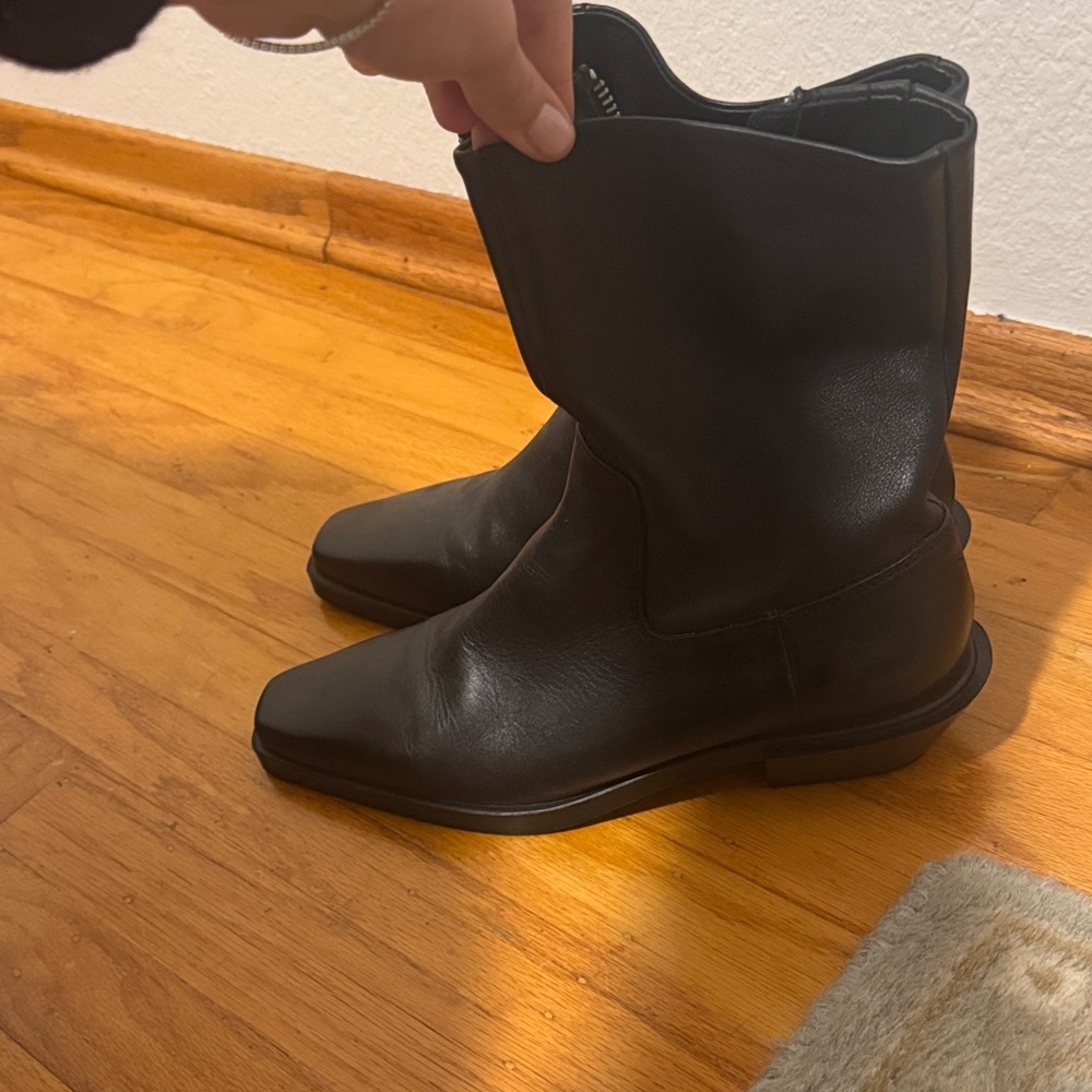 Zara Black Leather Ankle Boots